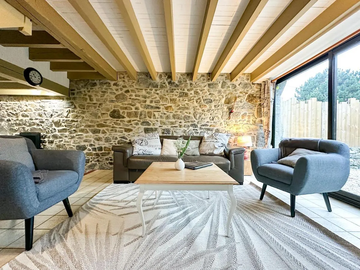 Holiday home Gites Du Domaine Du Grenier Yffiniac France