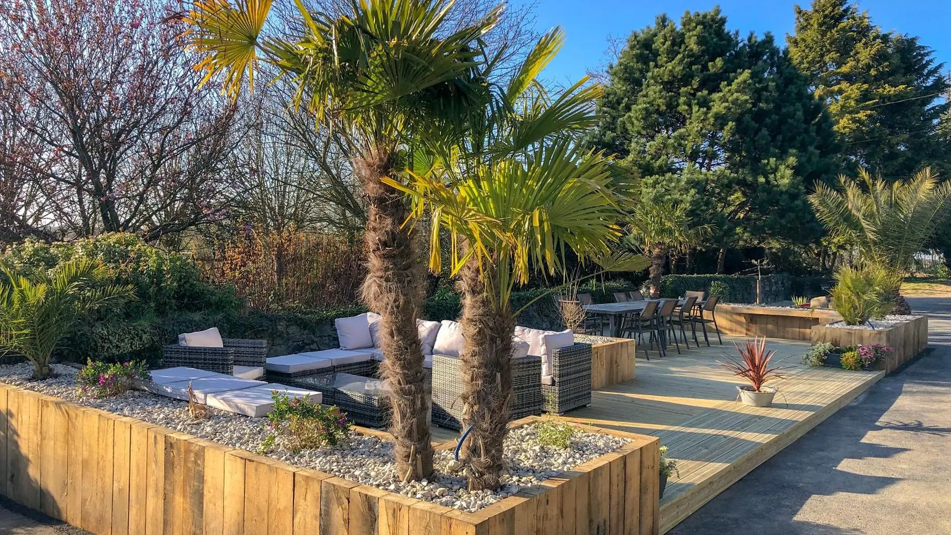 Gites Du Domaine Du Grenier Yffiniac Holiday home