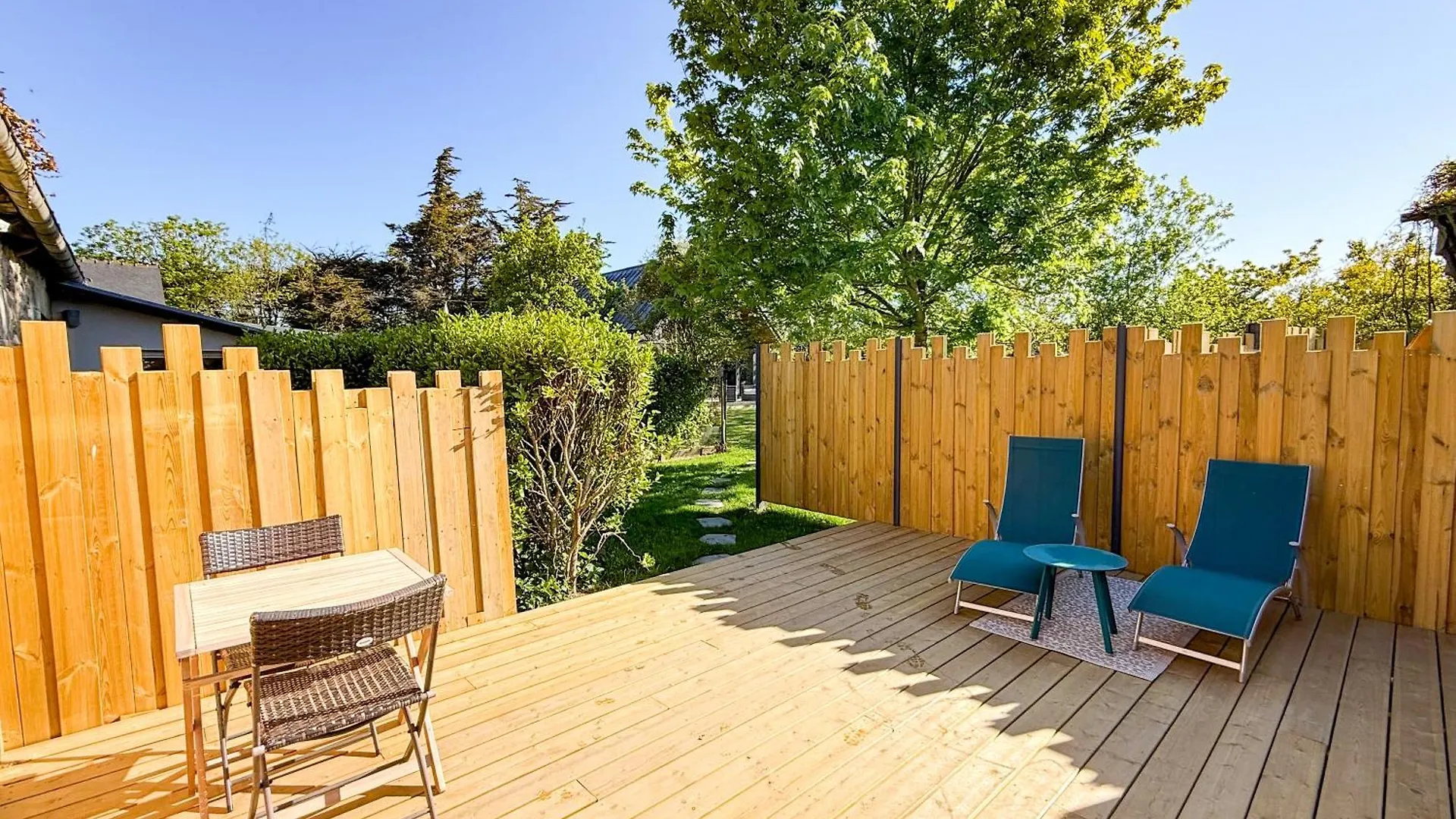 Holiday home Gites Du Domaine Du Grenier Yffiniac