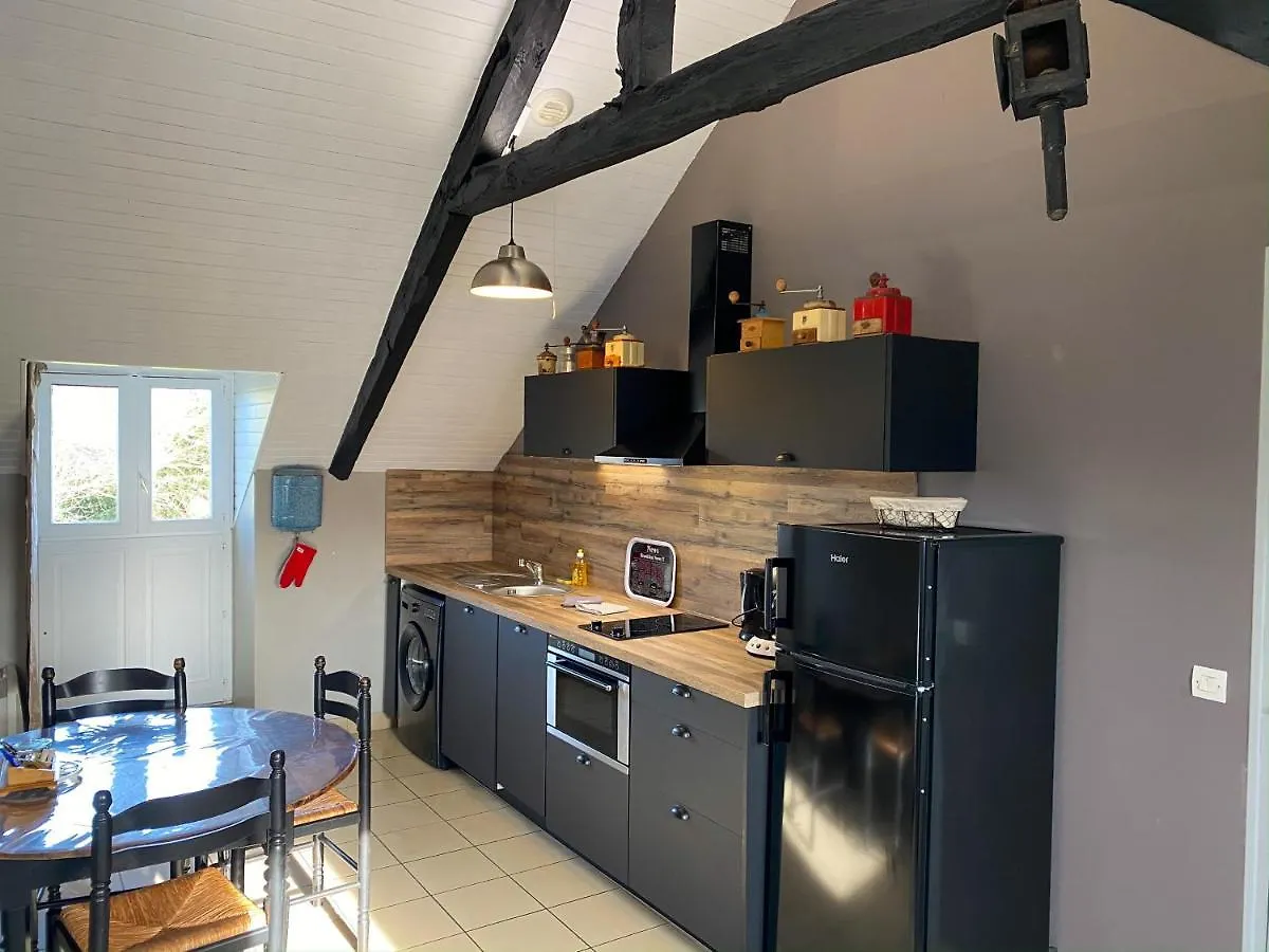 Gites Du Domaine Du Grenier Yffiniac Holiday home